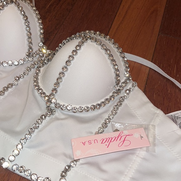 White Corset top!! - Picture 3 of 4